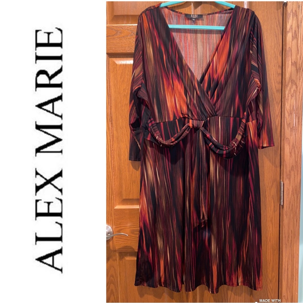 🌸NWOT Alex Marie Woman 2X Faux Wrap Dress